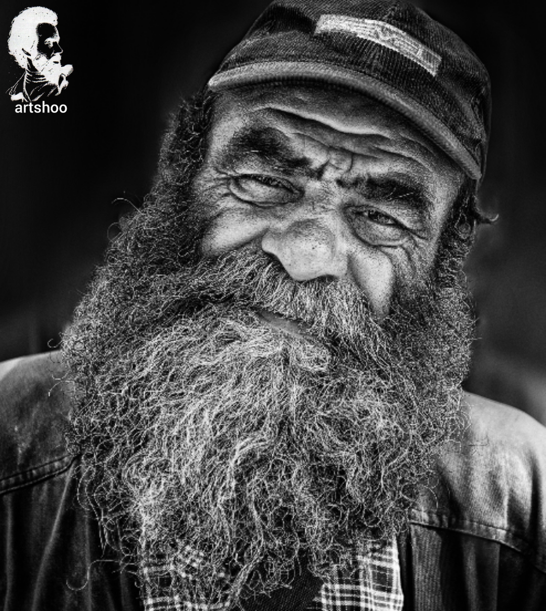 مدل پرتره سیاه قلم